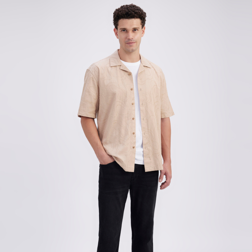 Men Beige Resort Collar Short Sleeve Shirt