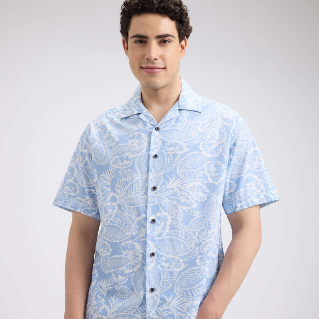 Men Blue Resort Collar Floral Print Short Sleeve Shirt