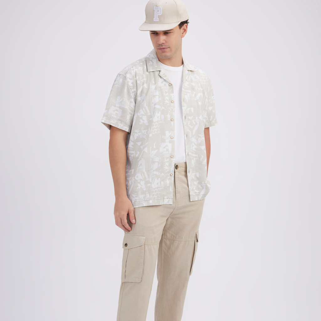 Men Beige Resort Collar Abstract Print Short Sleeve Shirt